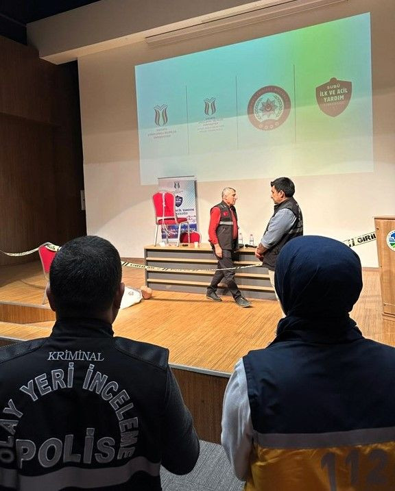 Paramedik Öğrencilerine Adli Vaka Uygulama Eğitimi - Sayfa 3