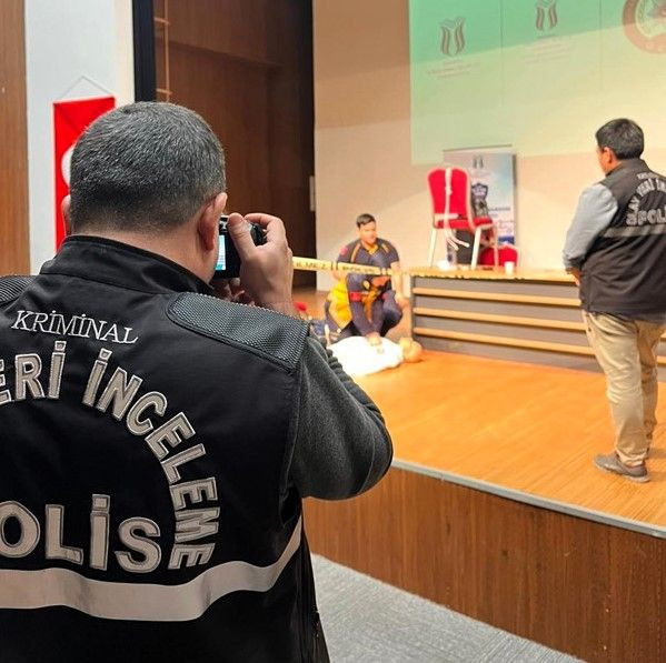 Paramedik Öğrencilerine Adli Vaka Uygulama Eğitimi - Sayfa 4