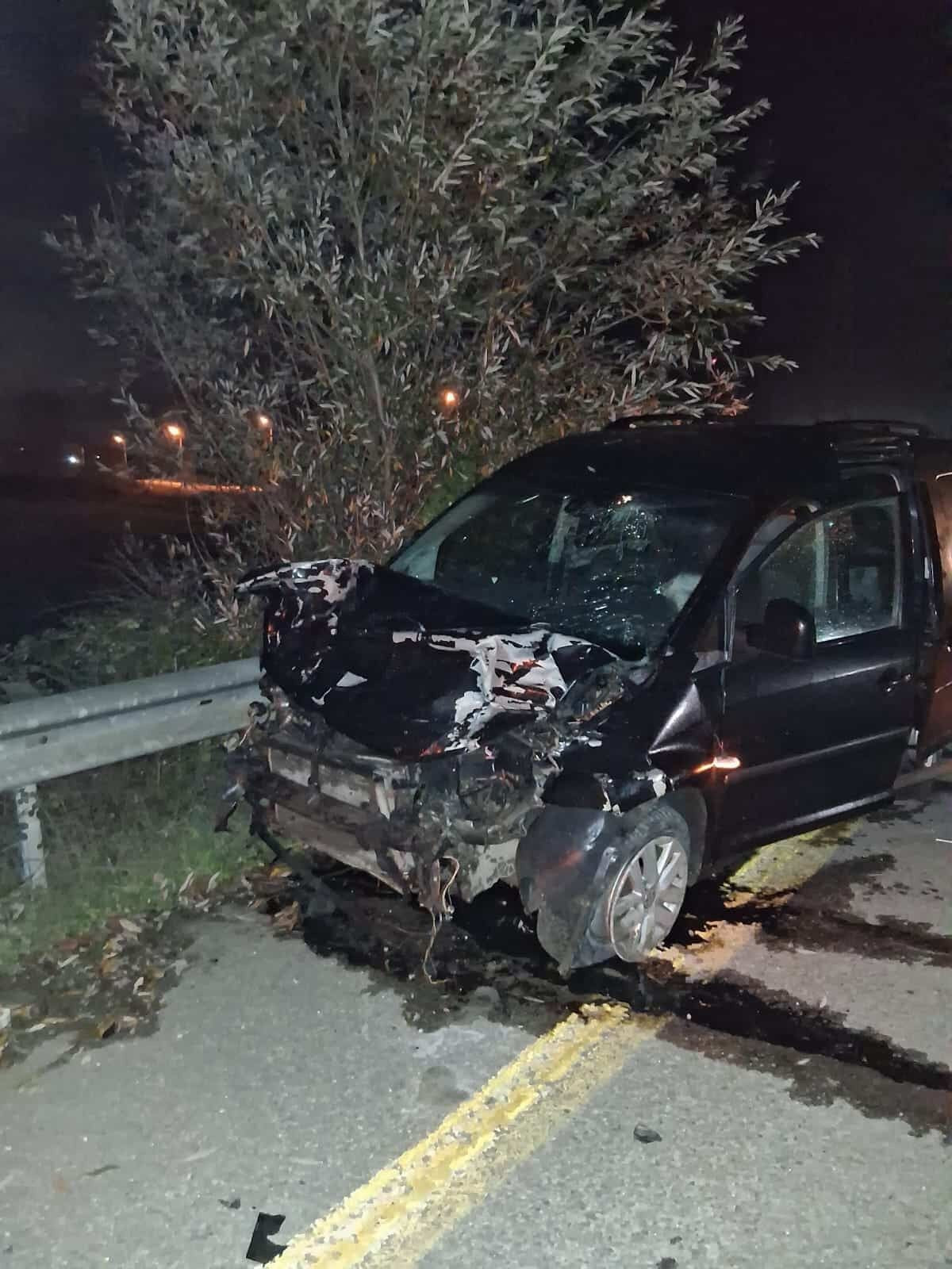 D-140 Karayolunda Feci Kaza: 1 Ölü, 2 Yaralı - Sayfa 5