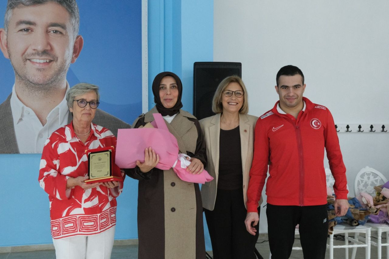 Sapanca’da Çocuklar Öğretmenler İçin Kulaç Açtılar - Sayfa 6