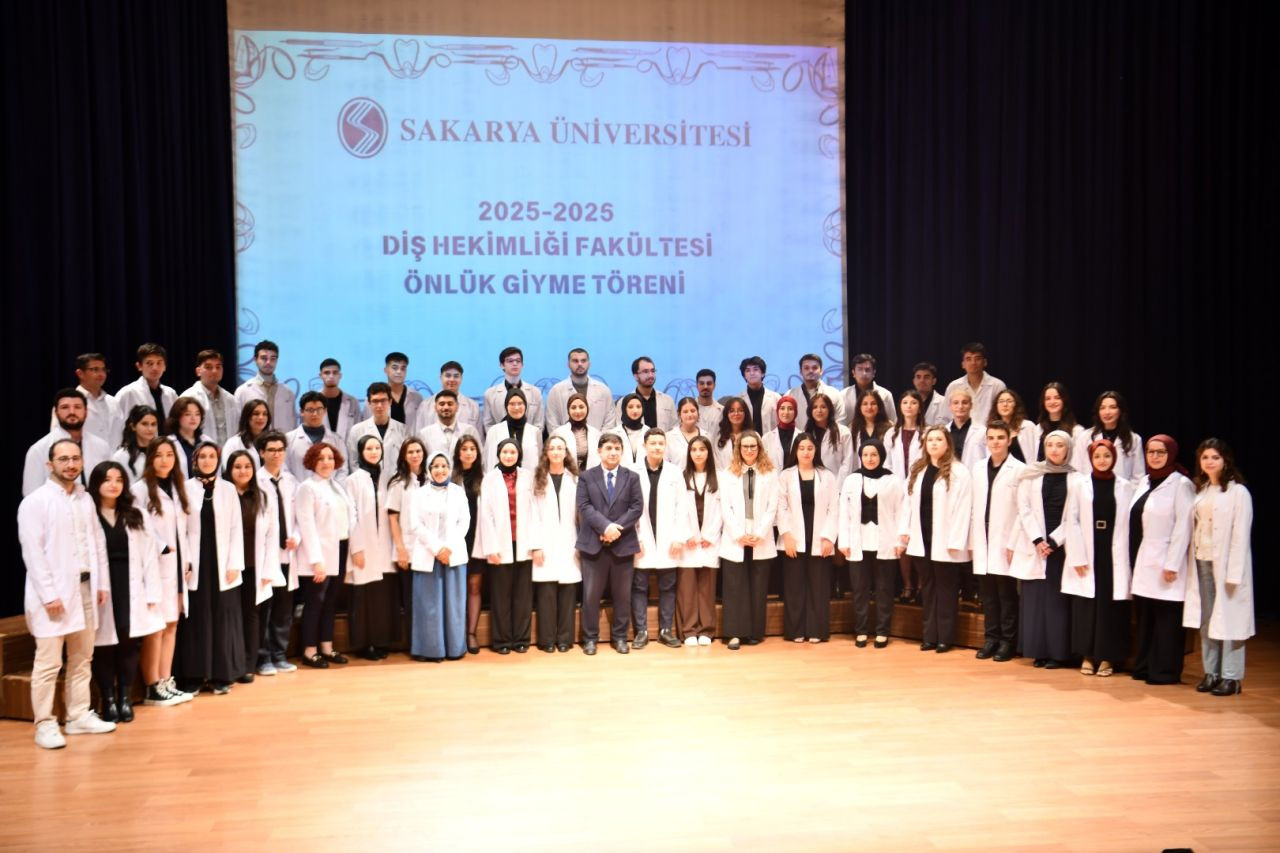 Gülümsemelerin Geleceği SAÜ’de Beyaz Önlükle Başladı - Sayfa 2