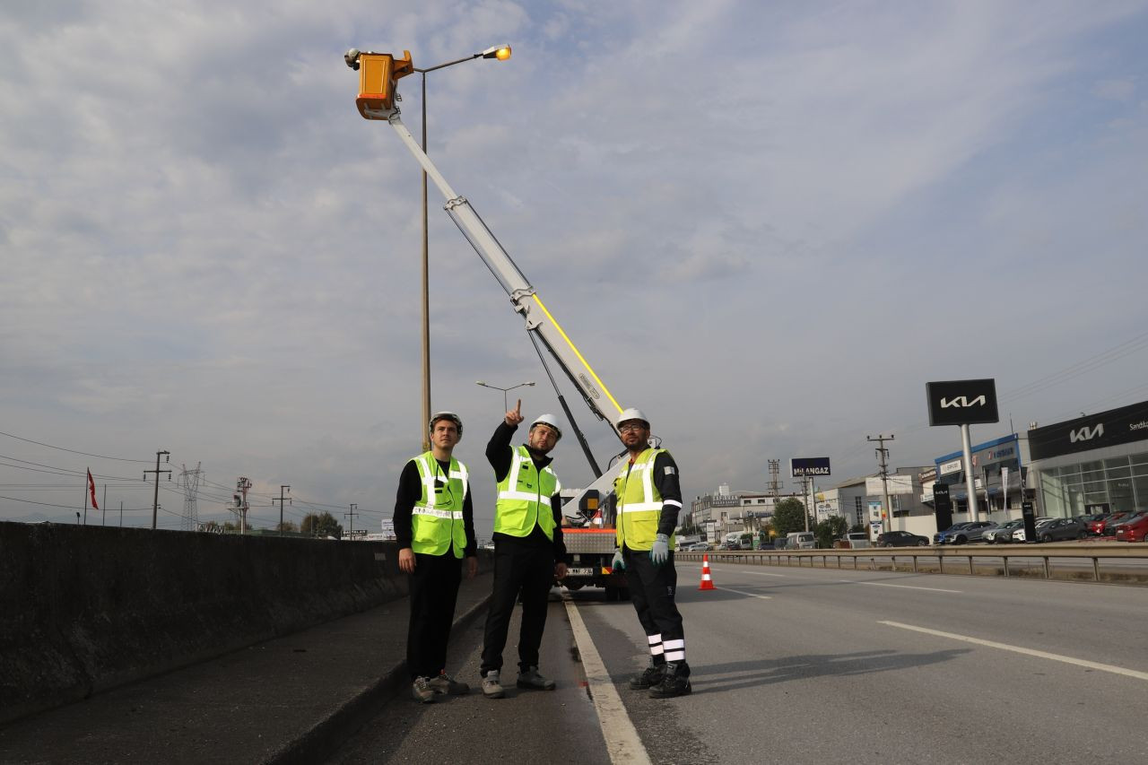 SEDAŞ, Yol ve Çevre Güvenliğini Artıran Aydınlatma Çalışmalarını Sürdürüyor - Sayfa 2