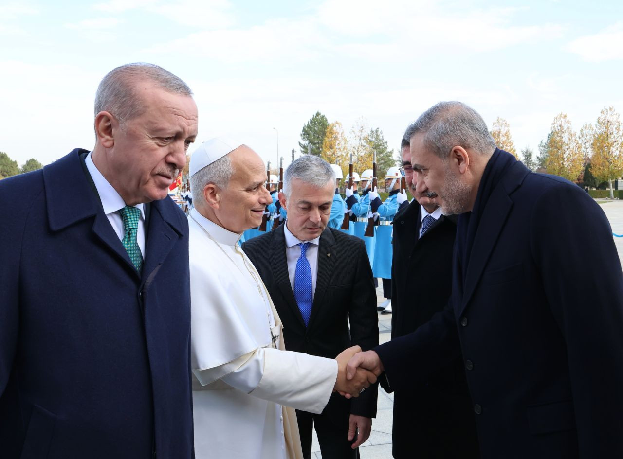 Papa 14. Leo'dan Türkiye'ye İlk Dış Ziyaret - Sayfa 4