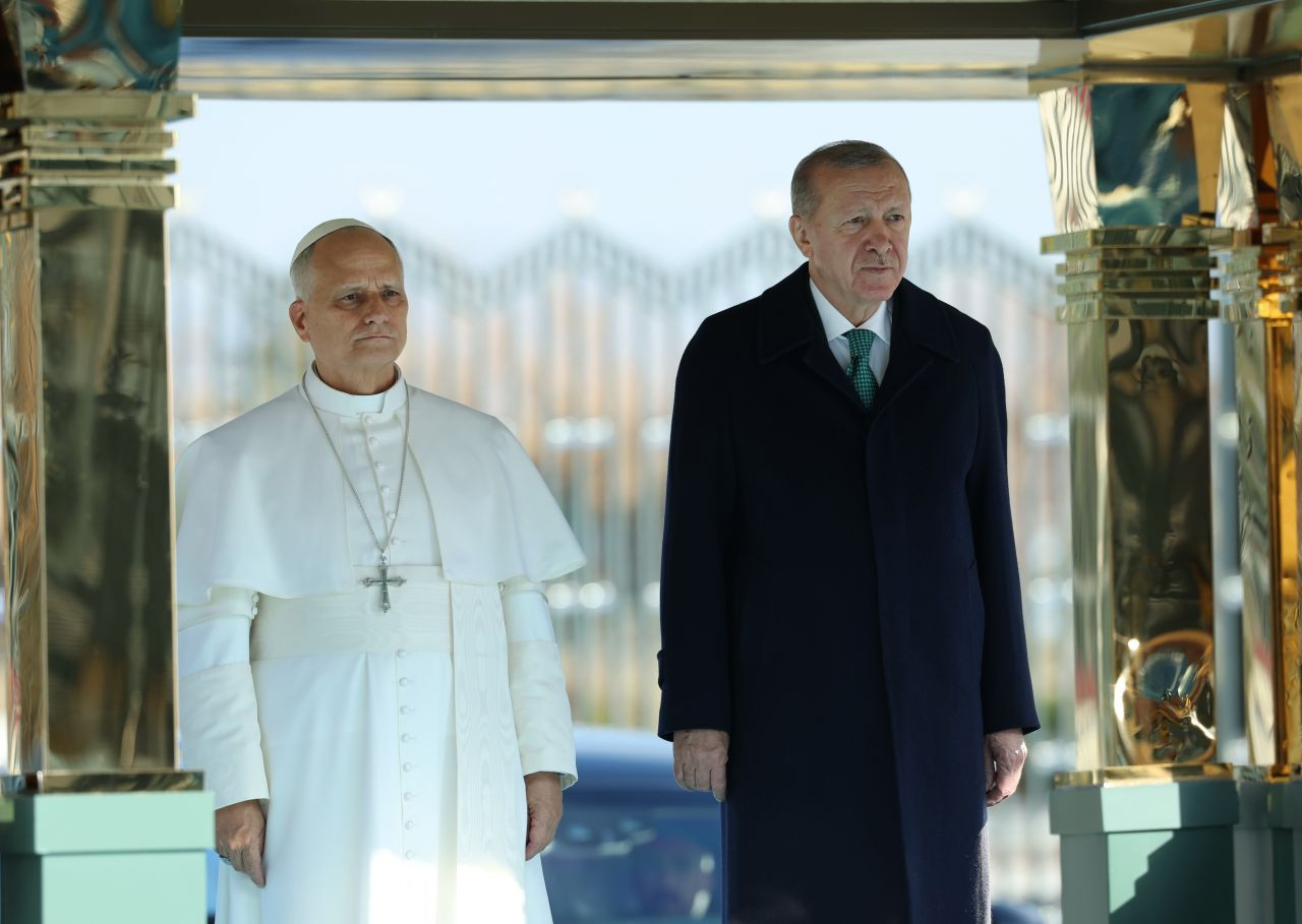 Papa 14. Leo'dan Türkiye'ye İlk Dış Ziyaret - Sayfa 8