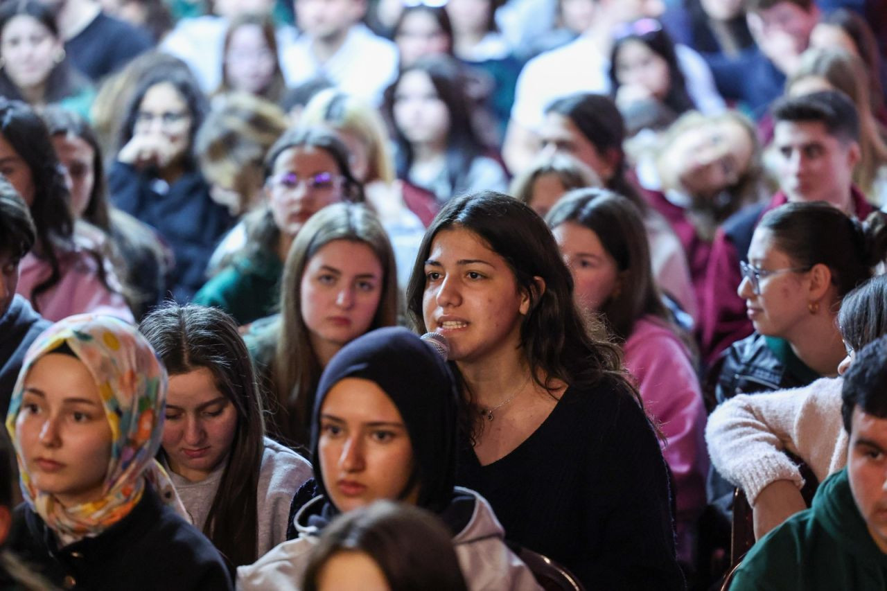 Başkan Çelik Öğrencilerle: Gelecek Serdivan’da Şekilleniyor - Sayfa 7