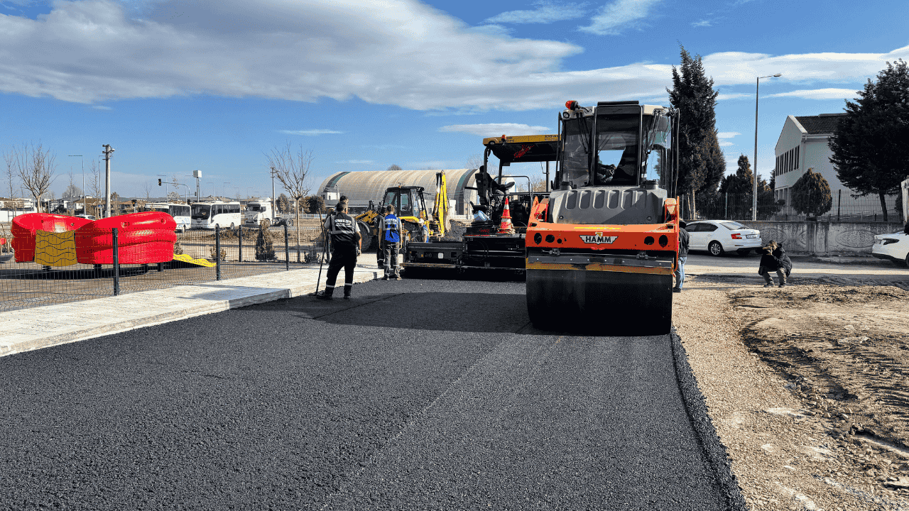 Serdivan’da Altyapı Çalışmaları Hız Kesmiyor - Sayfa 1