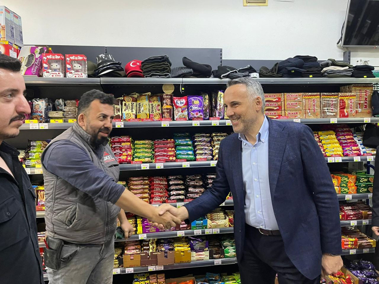 Tever “Her Kapı Bir Gönül” Programına Karasu’da Devam Etti - Sayfa 1