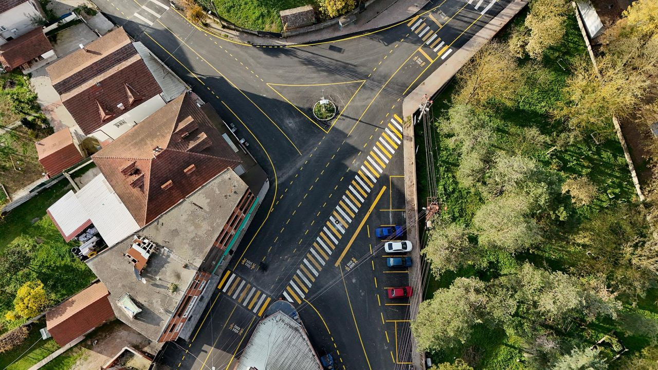 Büyükşehir Hendek’te 20 Kilometrelik Asfalt Çalışmasını Tamamladı - Sayfa 1