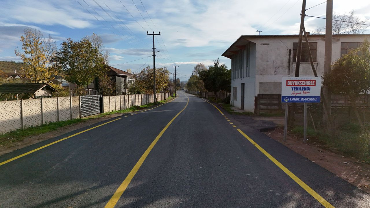 Büyükşehir Hendek’te 20 Kilometrelik Asfalt Çalışmasını Tamamladı - Sayfa 10