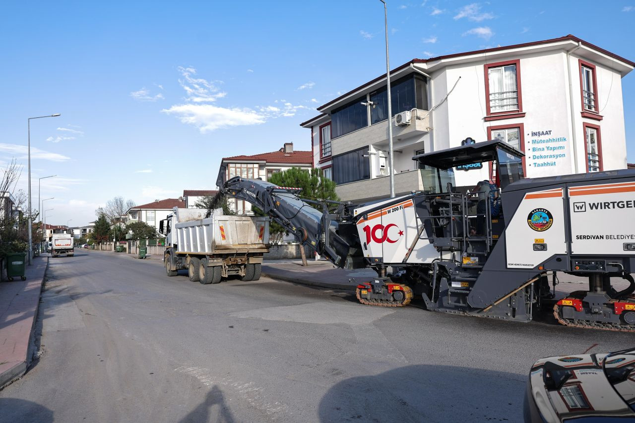 Başkan Çelik Projeleri ve Çalışmaları Yerinde İnceledi - Sayfa 2