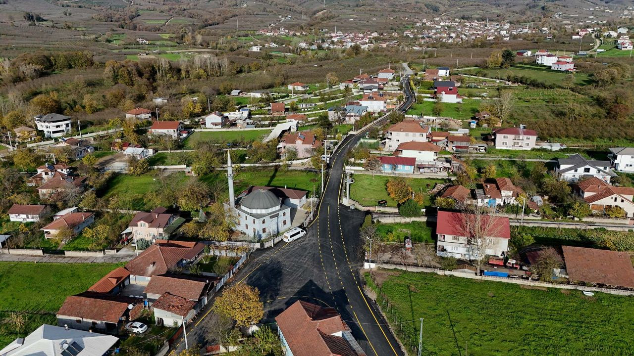 Büyükşehir Hendek’te 20 Kilometrelik Asfalt Çalışmasını Tamamladı - Sayfa 4