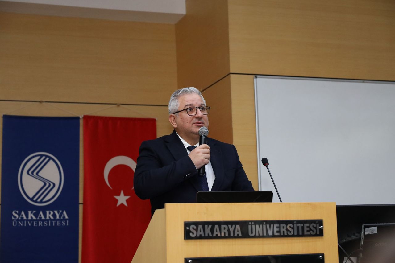 ‘Bir Şehir İki Çınar’ Sempozyumunun İlk Oturumu Faik Baysal Oldu - Sayfa 5