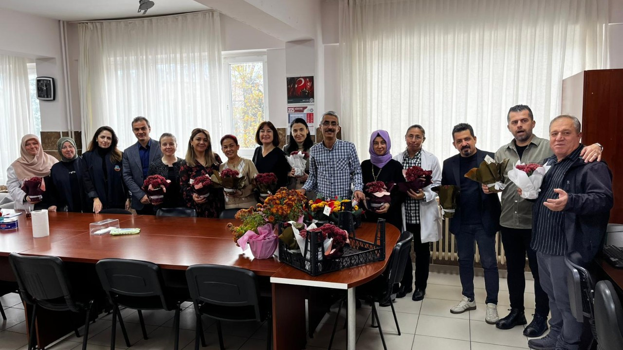 Serdivan’da Dayanışmanın Gücü Artarak Sürüyor