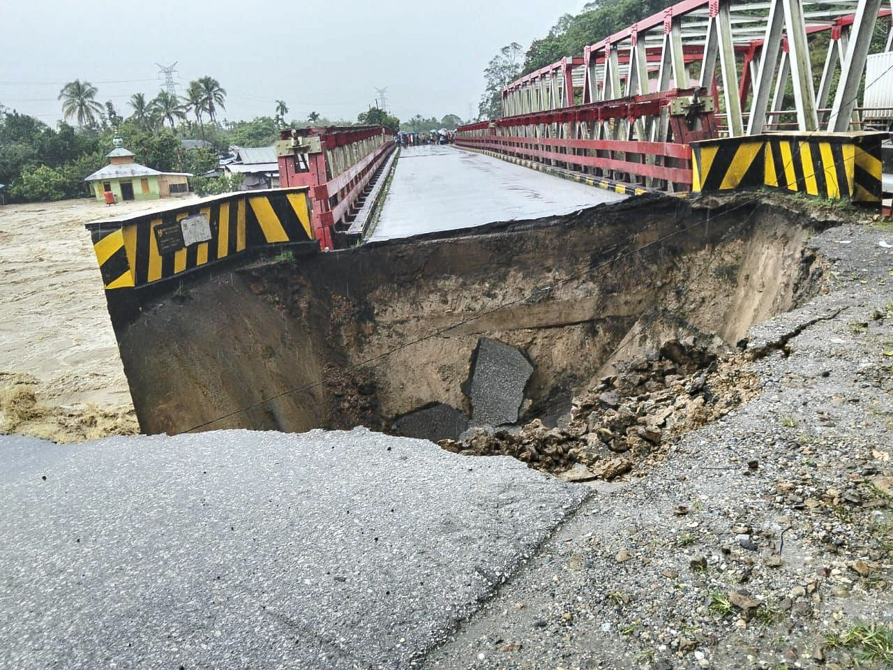Muson Yağmurları Güneydoğu Asya'yı Vurdu - Sayfa 2