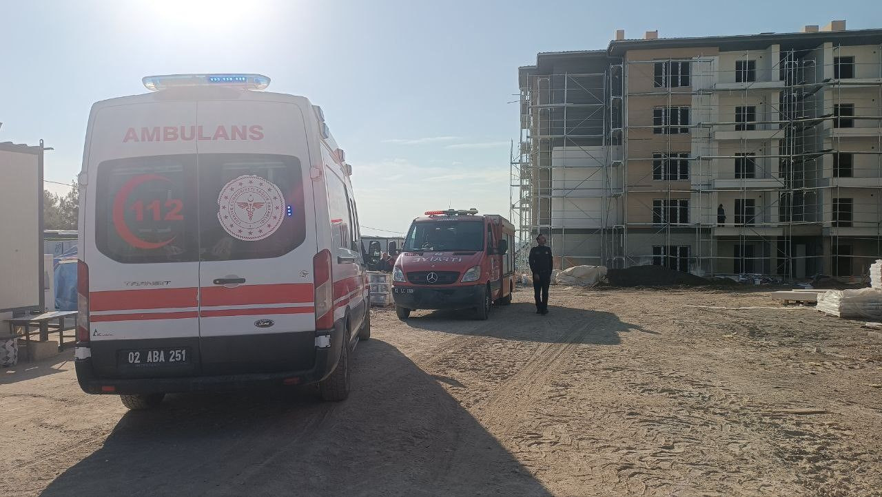 Adıyaman'da Maaş Gerginliği: İnşaat Tepesinde İntihar Girişimi - Sayfa 3