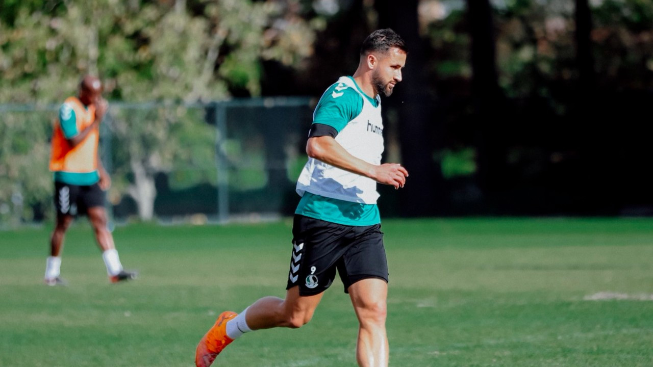 Bugün Günlerden SAKARYASPOR!