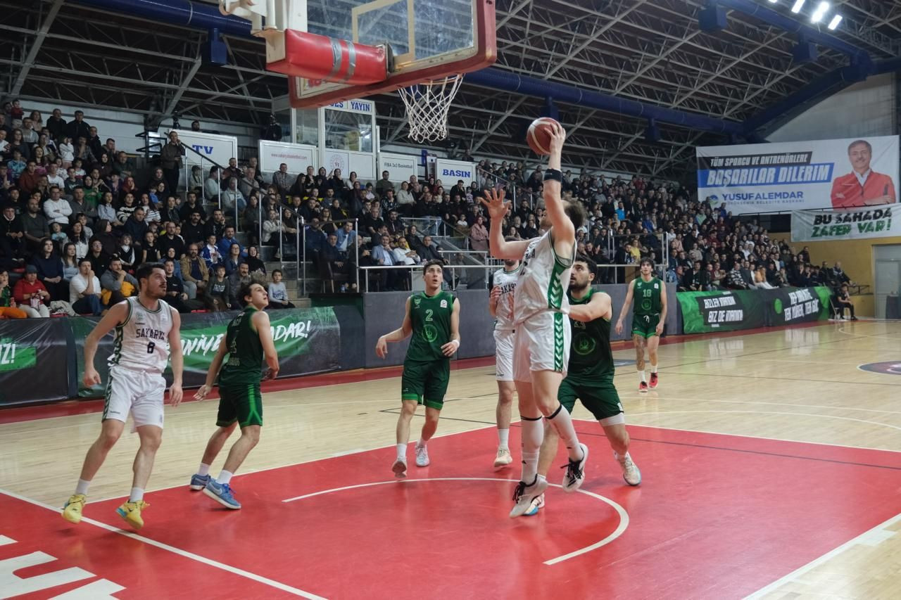 Büyükşehir Taraftarı Önünde Farkını Gösterdi: 7’de 7 - Sayfa 3