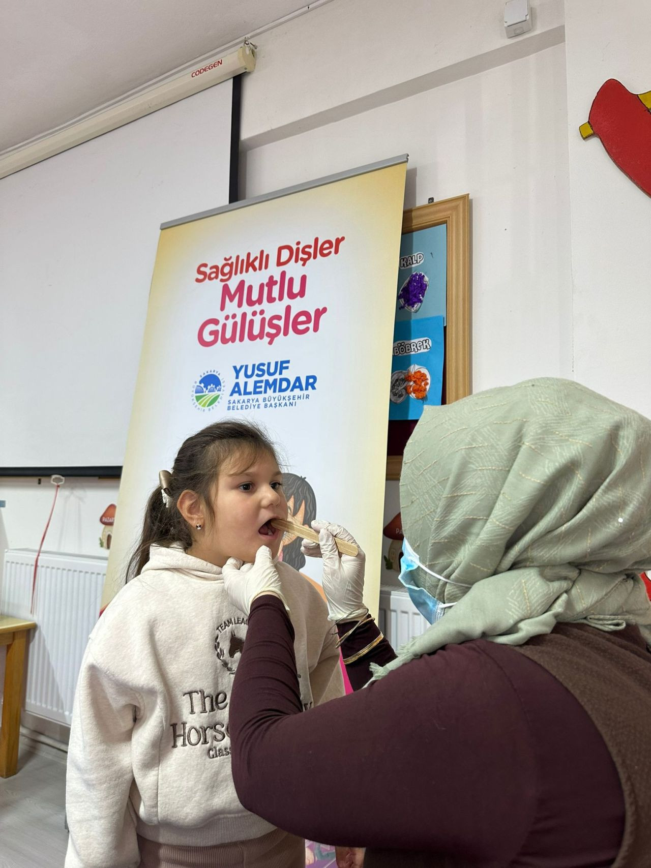 550 Minik Öğrenci Ağız ve Diş Sağlığı Taramasından Geçti - Sayfa 3