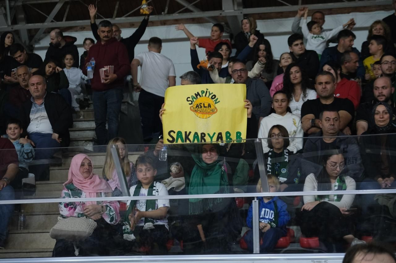 Büyükşehir Taraftarı Önünde Farkını Gösterdi: 7’de 7 - Sayfa 6