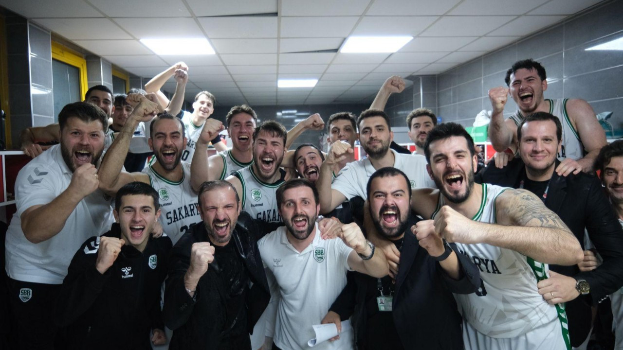 Büyükşehir Taraftarı Önünde Farkını Gösterdi: 7’de 7