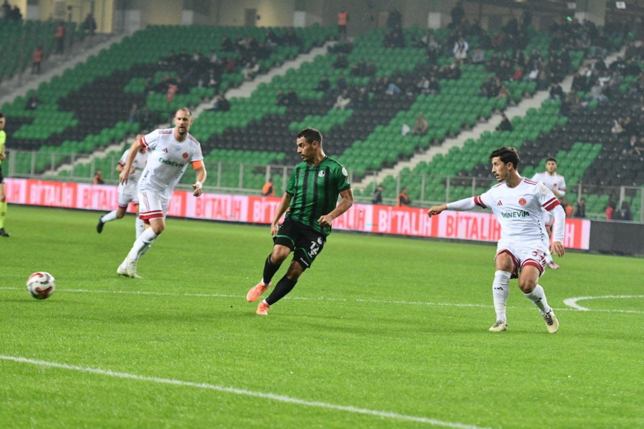 Sakaryaspor, Ümraniyespor ile 1-1 Berabere Kaldı - Sayfa 3