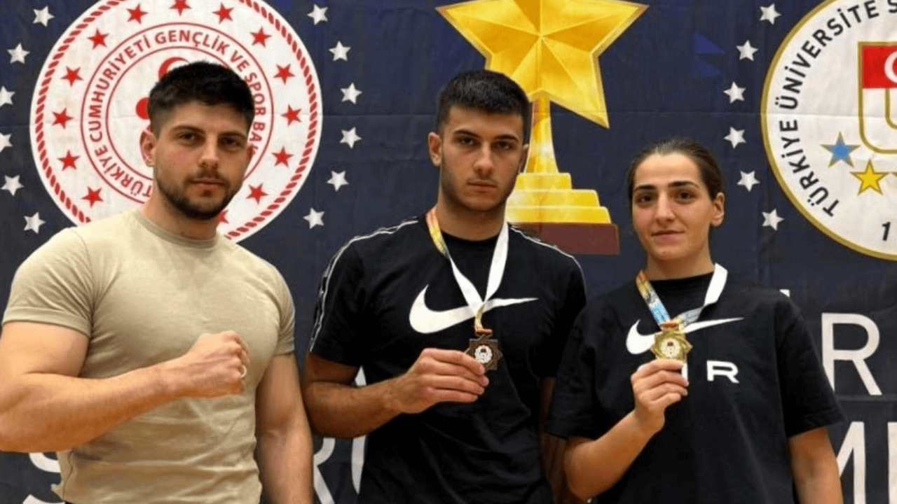 SUBÜ Öğrencilerinden Boksta İki Madalya