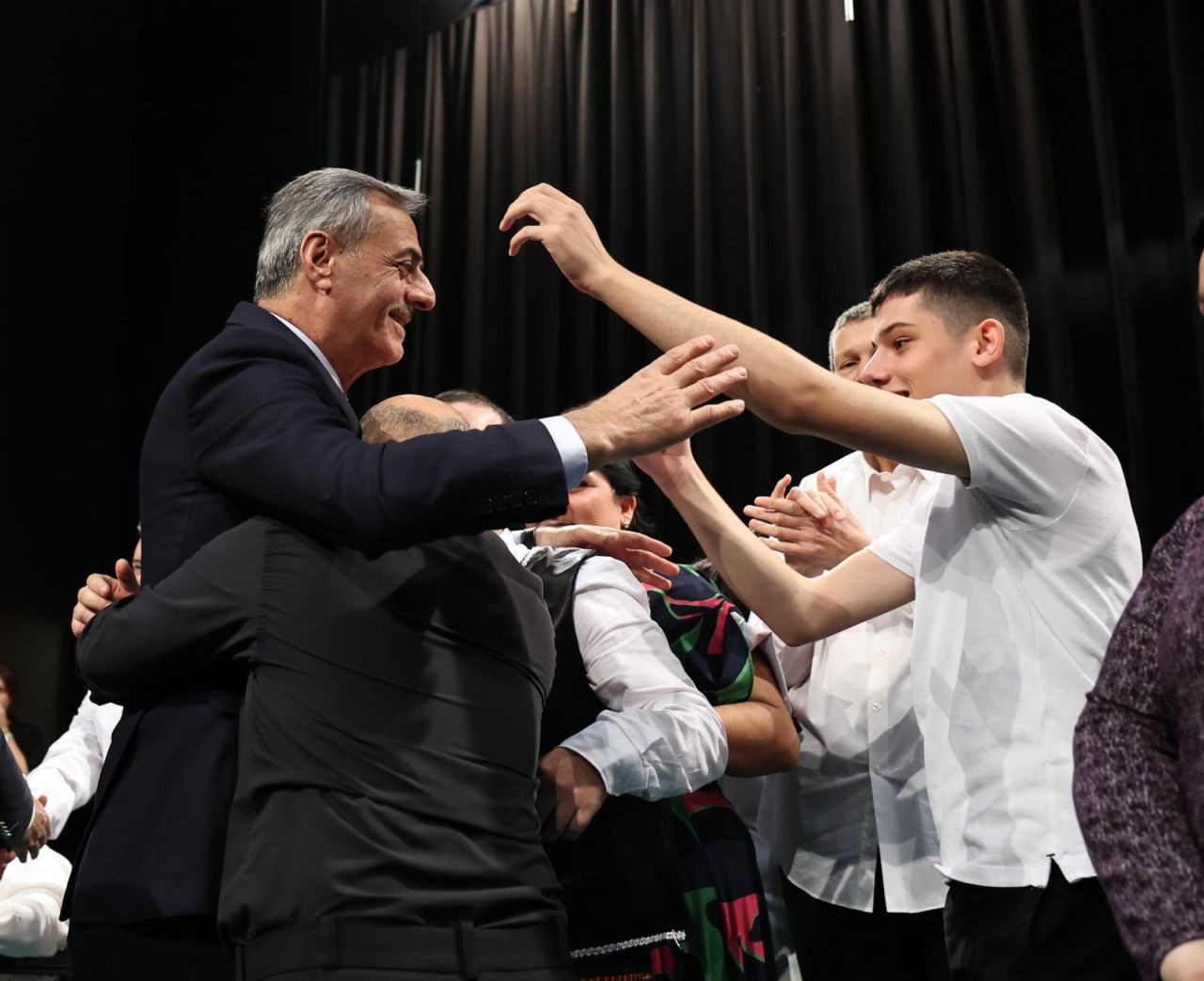 Başkan Alemdar, özel bireylerle buluştu; sevgi ve birlik vurgusu yaptı - Sayfa 5