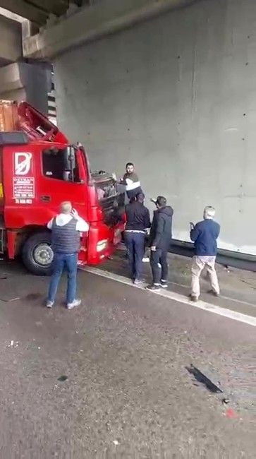 Kendi Kullandığı Tırın Altında Can Verdi - Sayfa 1