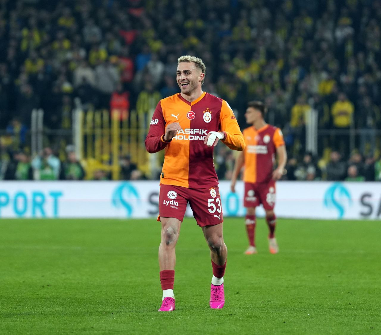 Kadıköy’de Nefes Kesen Derbi: Fenerbahçe ve Galatasaray 1-1 - Sayfa 4