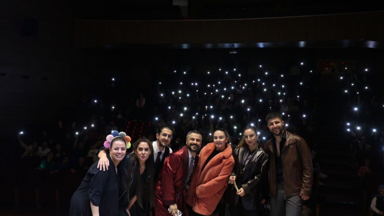 Kasım Ayında Kültür ve Sanatın Kalbi Serdivan’da Attı