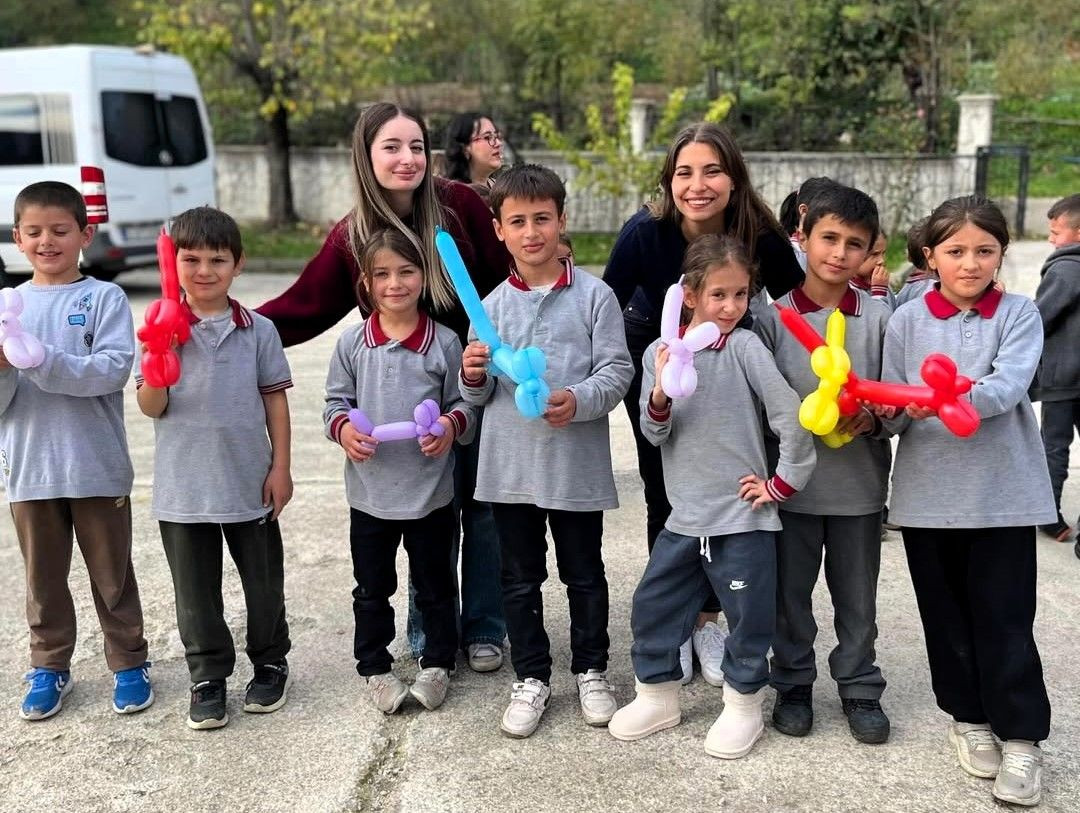 SUBÜ Öğrencileri İlkokul Öğrencilerine Pizza Hazırladı - Sayfa 3