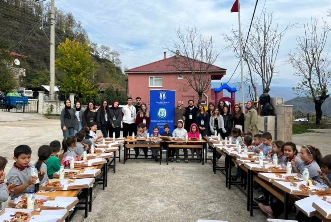 SUBÜ Öğrencileri İlkokul Öğrencilerine Pizza Hazırladı - Sayfa 5