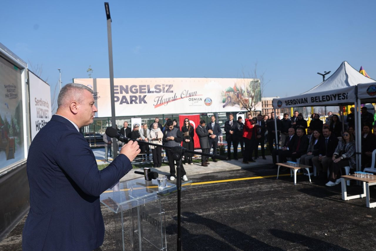 Serdivan’da 3 Aralık’a Anlamlı İmza: Engelsiz Park Törenle Hizmete Açıldı - Sayfa 16