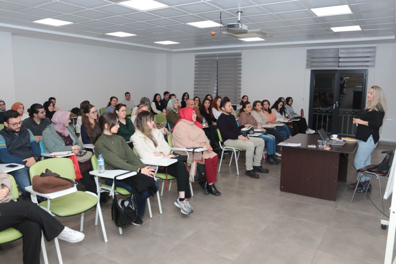 Serdivan'da Edebiyat Rüzgarı: Yazma Atölyesi Büyük İlgi Görüyor - Sayfa 2