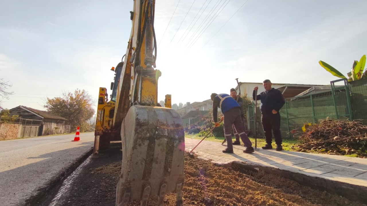 Serdivan Belediyesi'nden Uzunköy'de Kapsamlı Çalışma