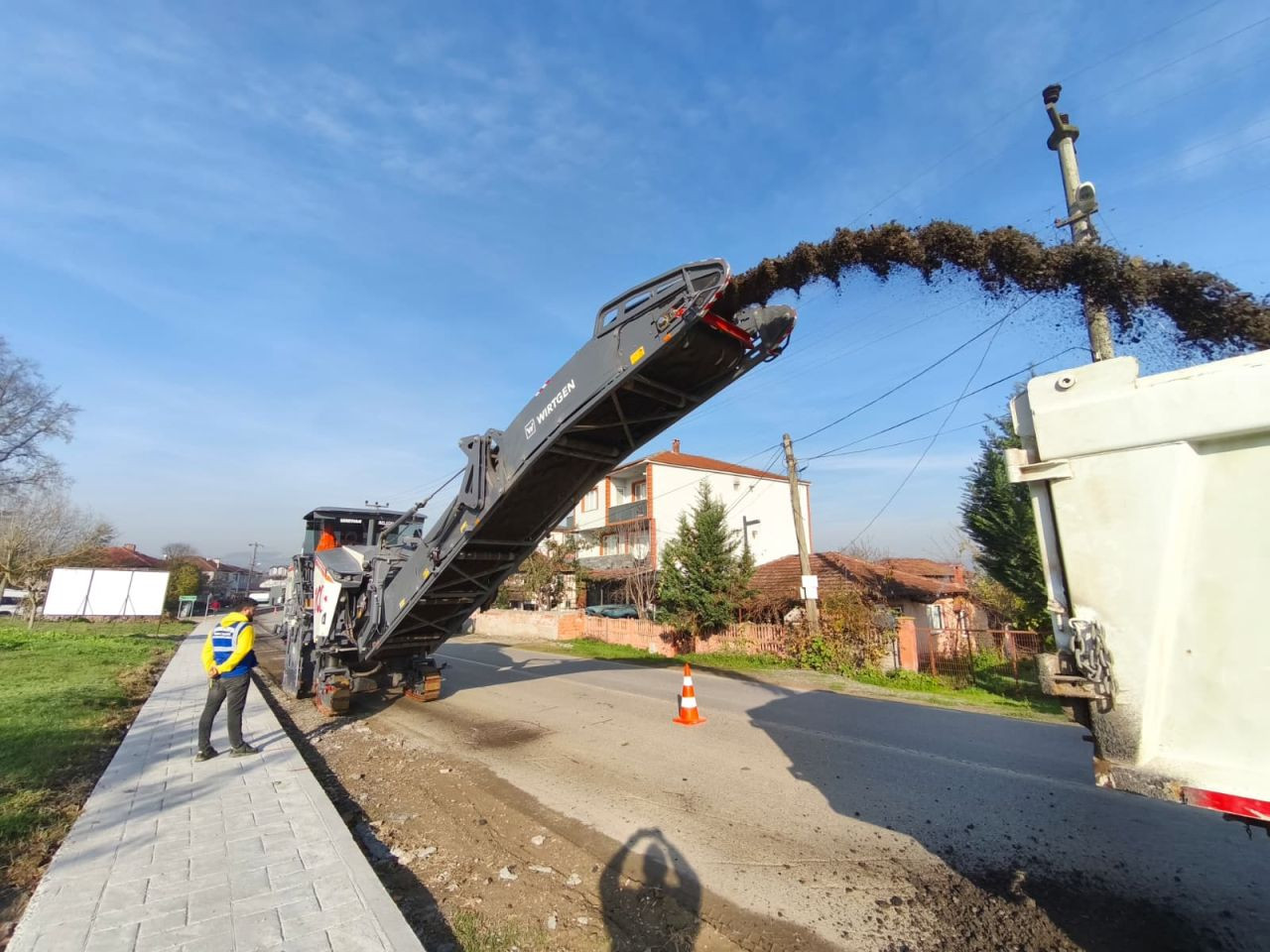 Serdivan Belediyesi'nden Uzunköy'de Kapsamlı Çalışma - Sayfa 4