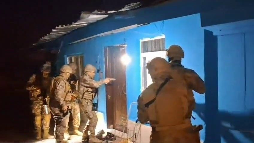 Sokak Satıcılarına Darbe: 13 Şüpheli Yakalandı - Sayfa 5