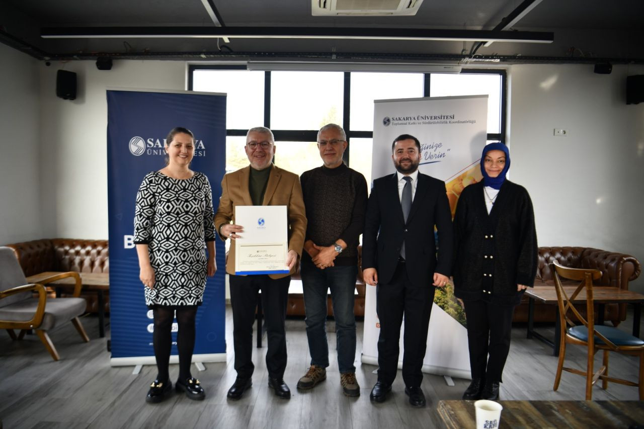 SAÜ’de Sanayide Yeşil Dönüşüm Söyleşisi Yoğun İlgi Gördü - Sayfa 4