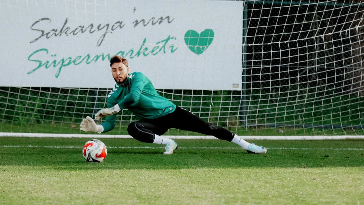 Bugün Günlerden Sakaryaspor!