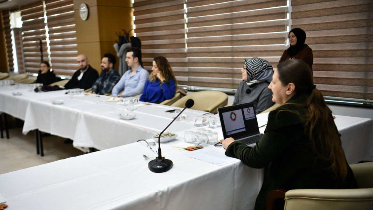 Kaynaklar Bitiyor, Zaman Daralıyor