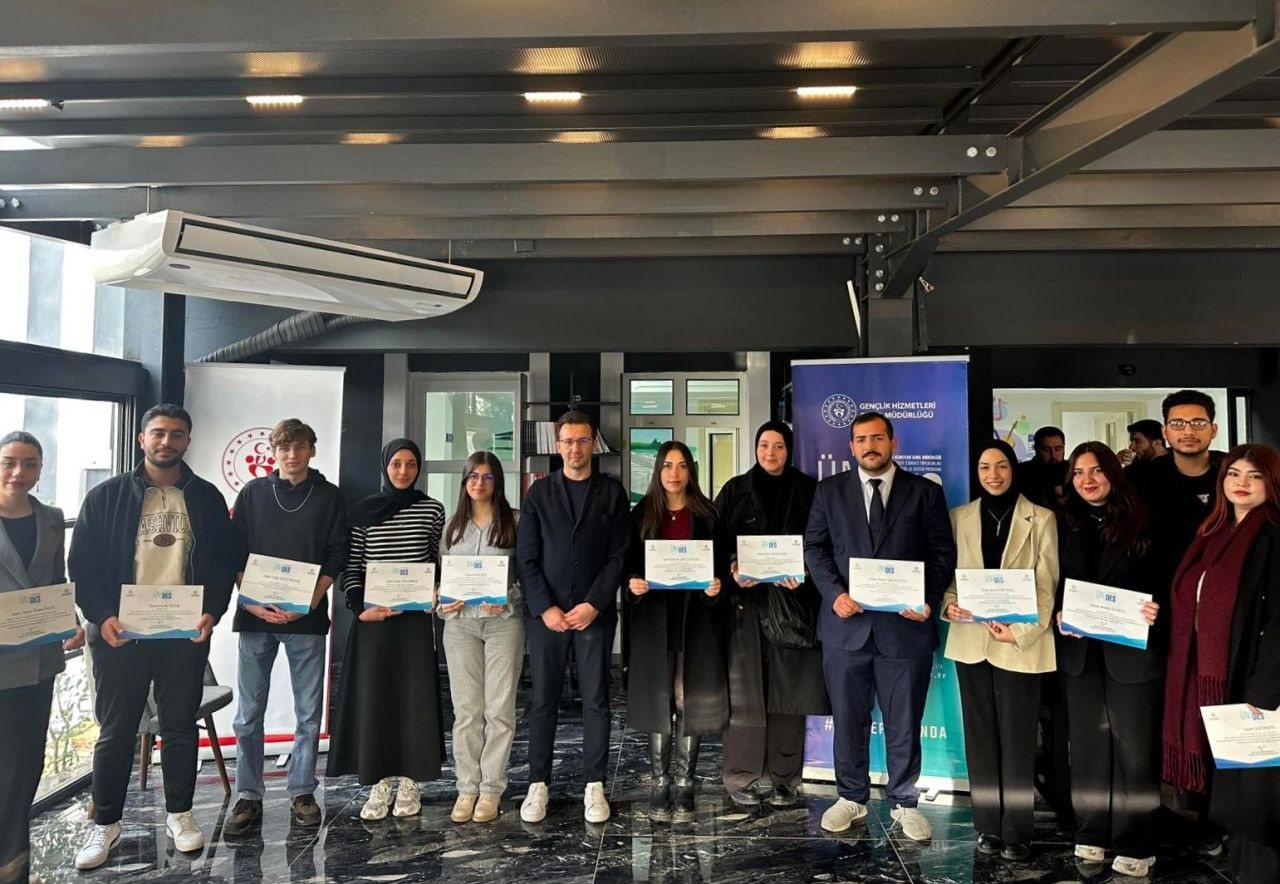 ÜNİDES projeli öğrenci topluluklarına teşekkür - Sayfa 3