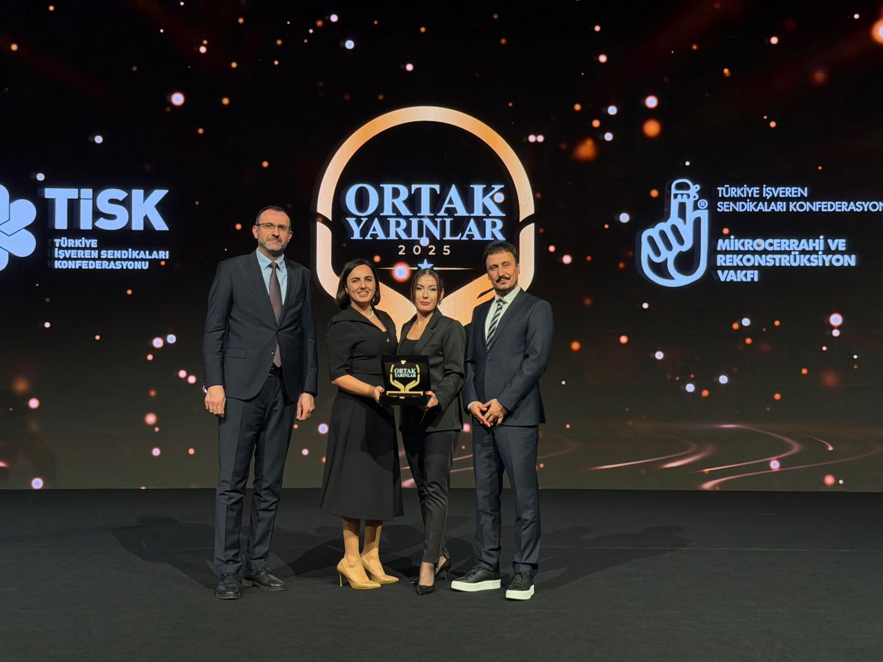 Küçük Farklılıklar, Büyük Benzerlikler Projesine Sosyal Uyum Ödülü - Sayfa 1