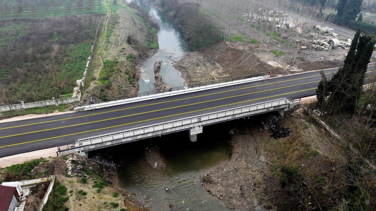 20 mahalle ve 2 ilçeyi bağlayan yeni köprü Yeniorman’ı sevindirdi - Sayfa 1