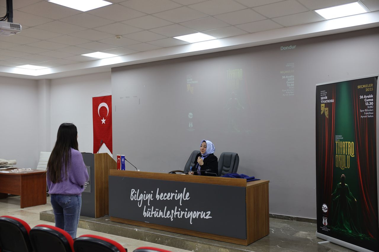 ‘Genç Sahne Tiyatro Okulu’ seçmeleri yoğun katılımla gerçekleşti - Sayfa 3