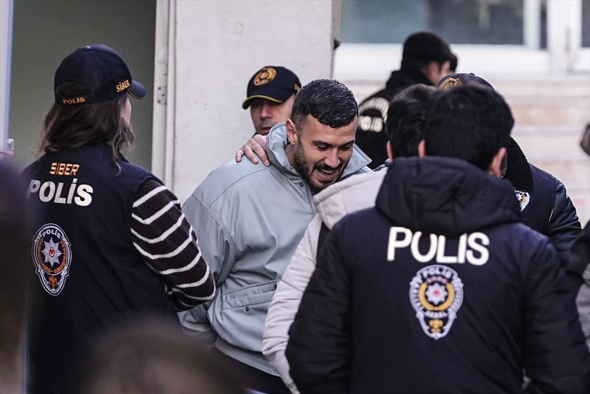 Futbolda Bahis Operasyonu: Erden Timur ve 25 Kişi Adliyeye Sevk Edildi - Sayfa 4