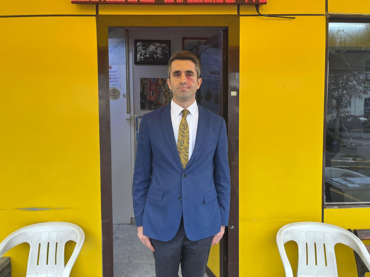 Kravatlı Taksici Dikkat Çekiyor: Bankacılıktan Direksiyon Başına - Sayfa 2