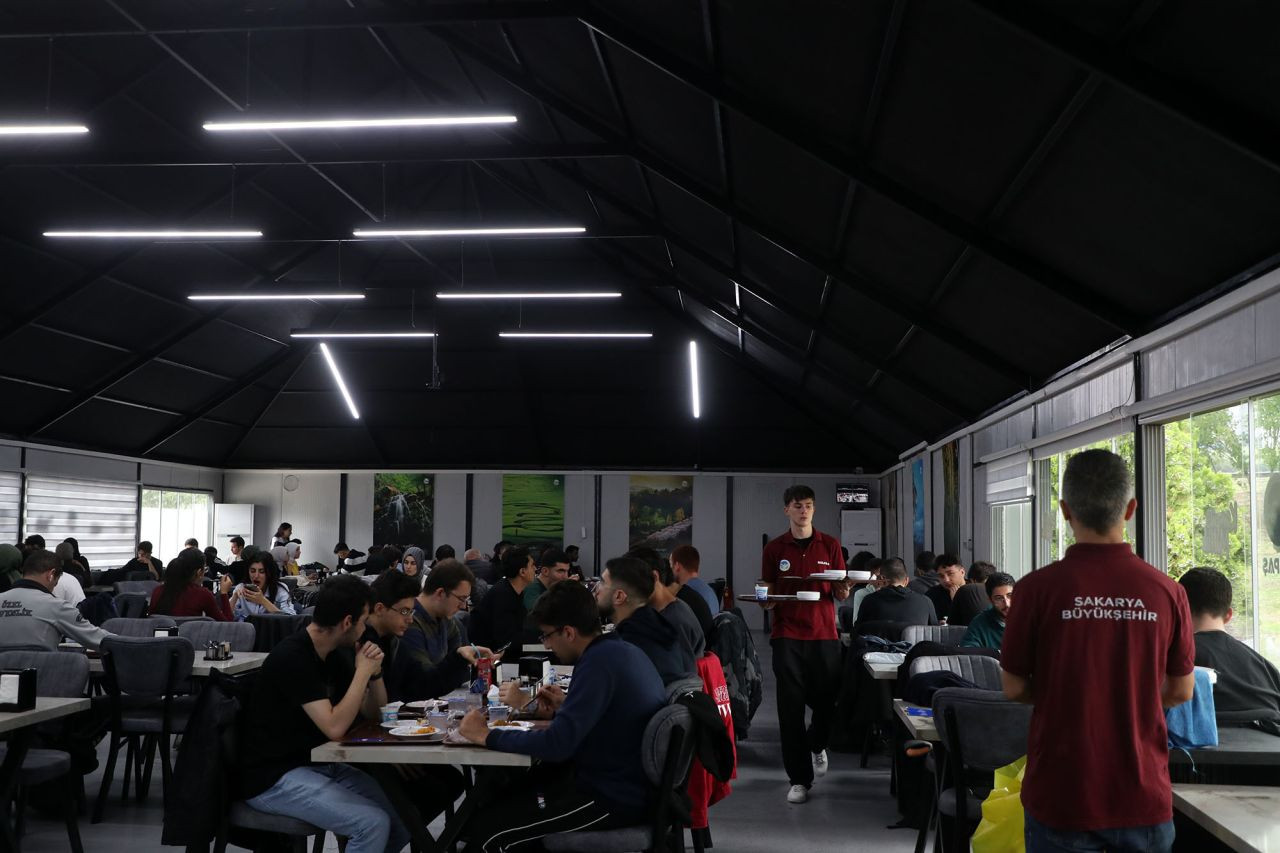 Kampüs Mutfak Öğrencilerin Vazgeçilmezi Oldu - Sayfa 1