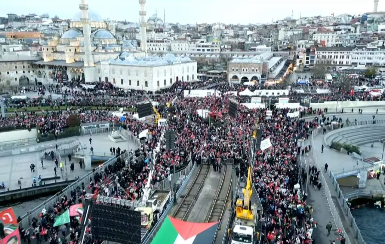 İstanbul’da Filistin’e Destek Yürüyüşü - Sayfa 3
