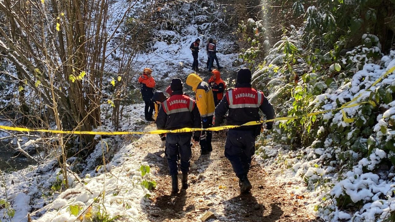 Dere Yatağında Şüpheli Ölüm: Otomobilden 10 Metre Uzakta Bulundu - Sayfa 4
