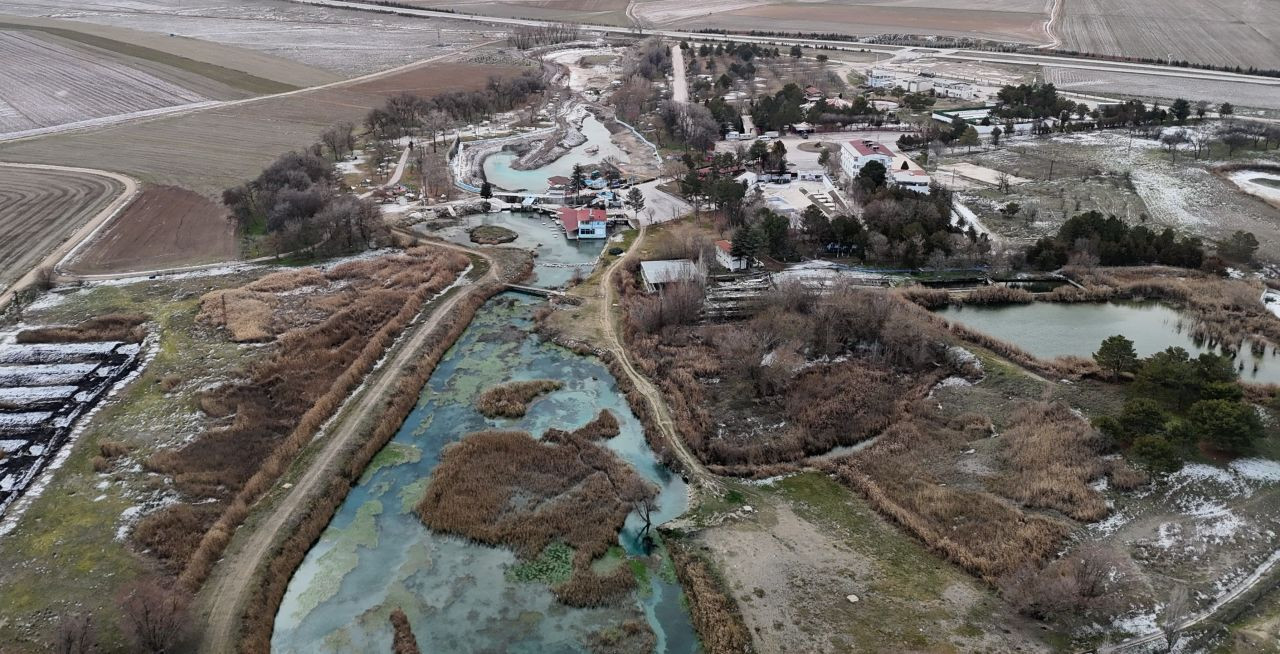 Kuruyan Sakarya Nehri’nin Doğduğu Noktada DSİ’nin Çalışmaları Sürüyor - Sayfa 1